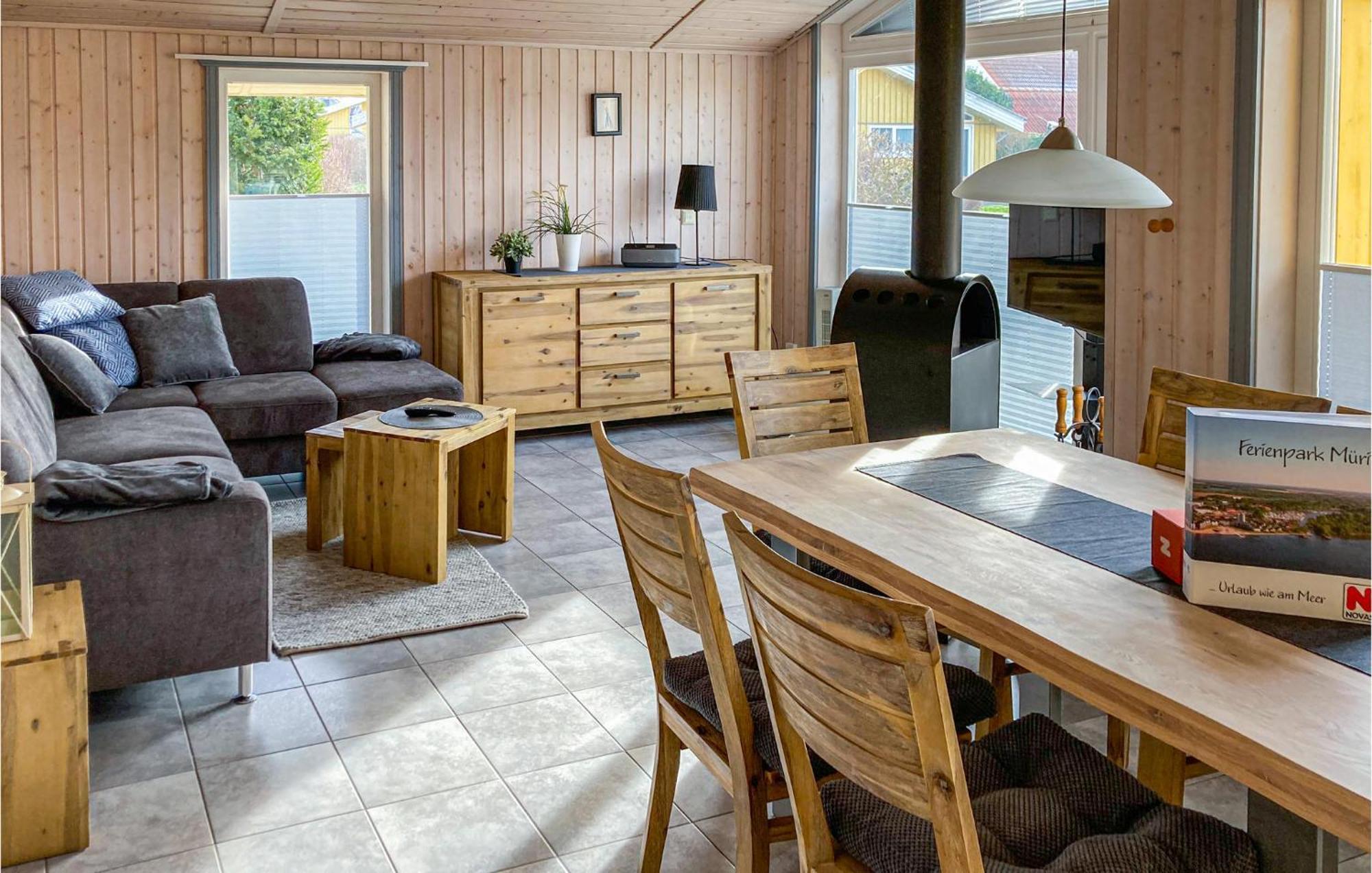 2 Bedroom Nice Home In Rechlin Exterior foto